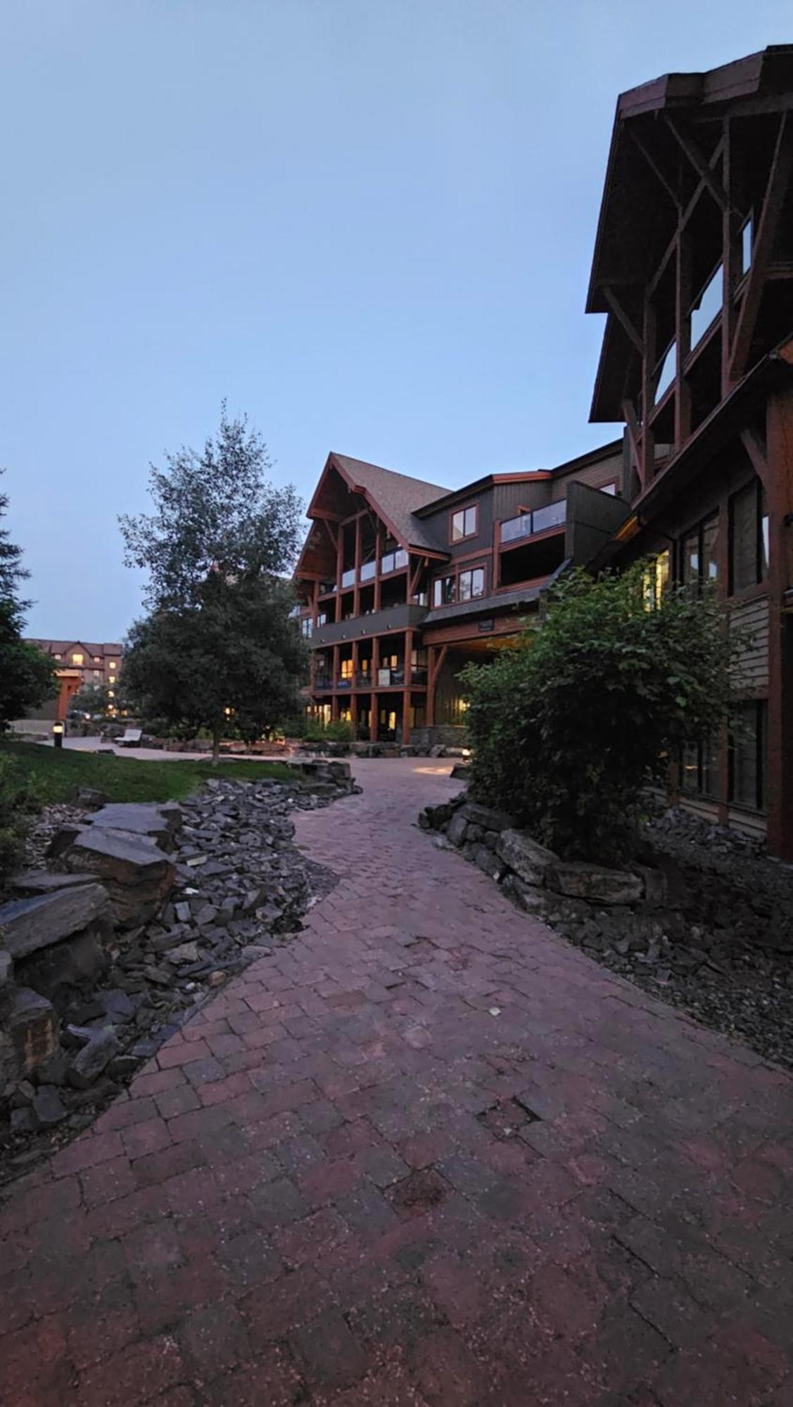 Gracie'S Place Canmore Esterno foto